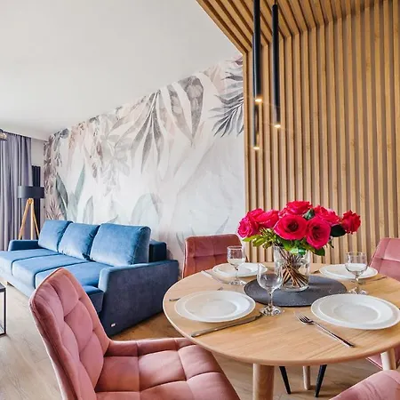 Pudrowy Lux 16 F Perlowa Przystan - *